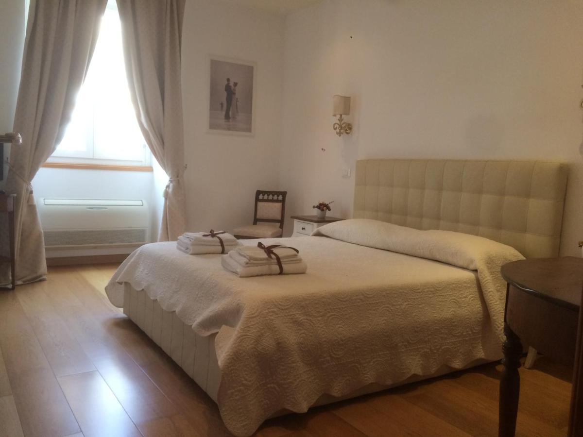 I Prati Di Roma Suites Bagian luar foto