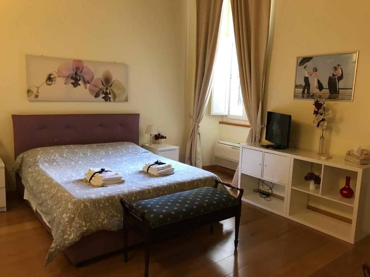 I Prati Di Roma Suites Bagian luar foto