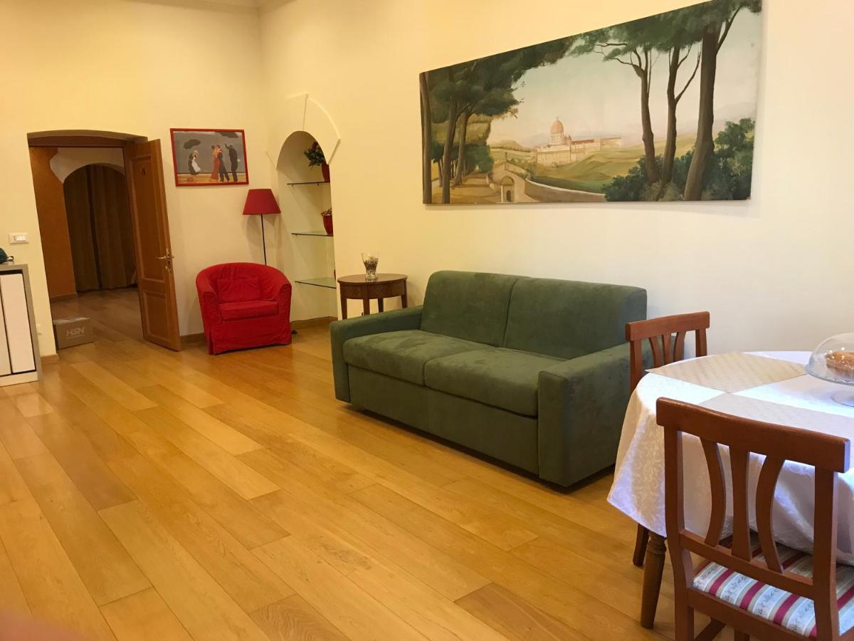 I Prati Di Roma Suites Bagian luar foto