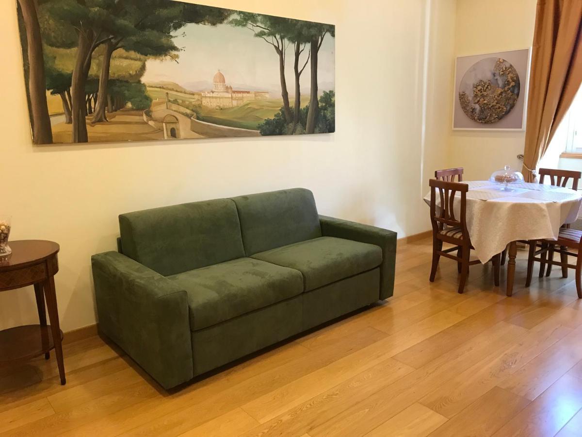 I Prati Di Roma Suites Bagian luar foto