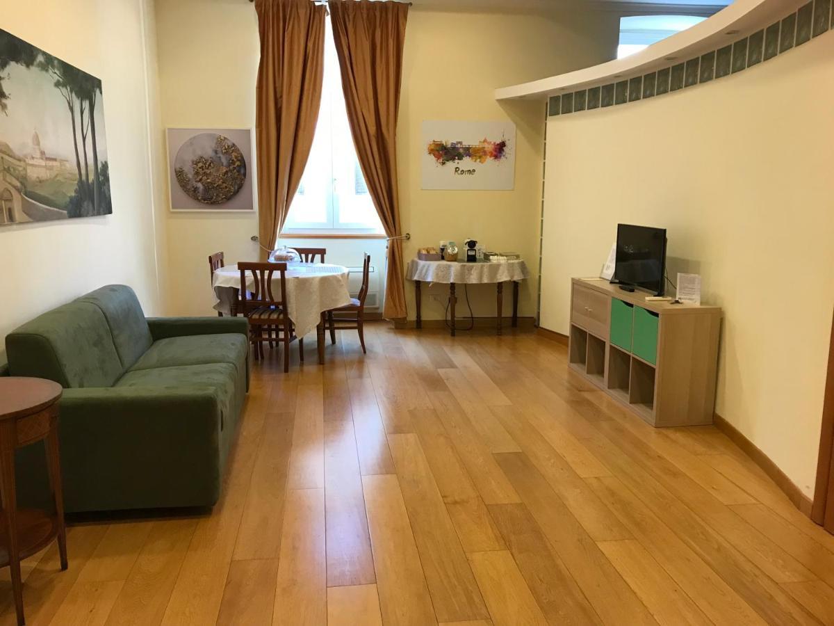 I Prati Di Roma Suites Bagian luar foto