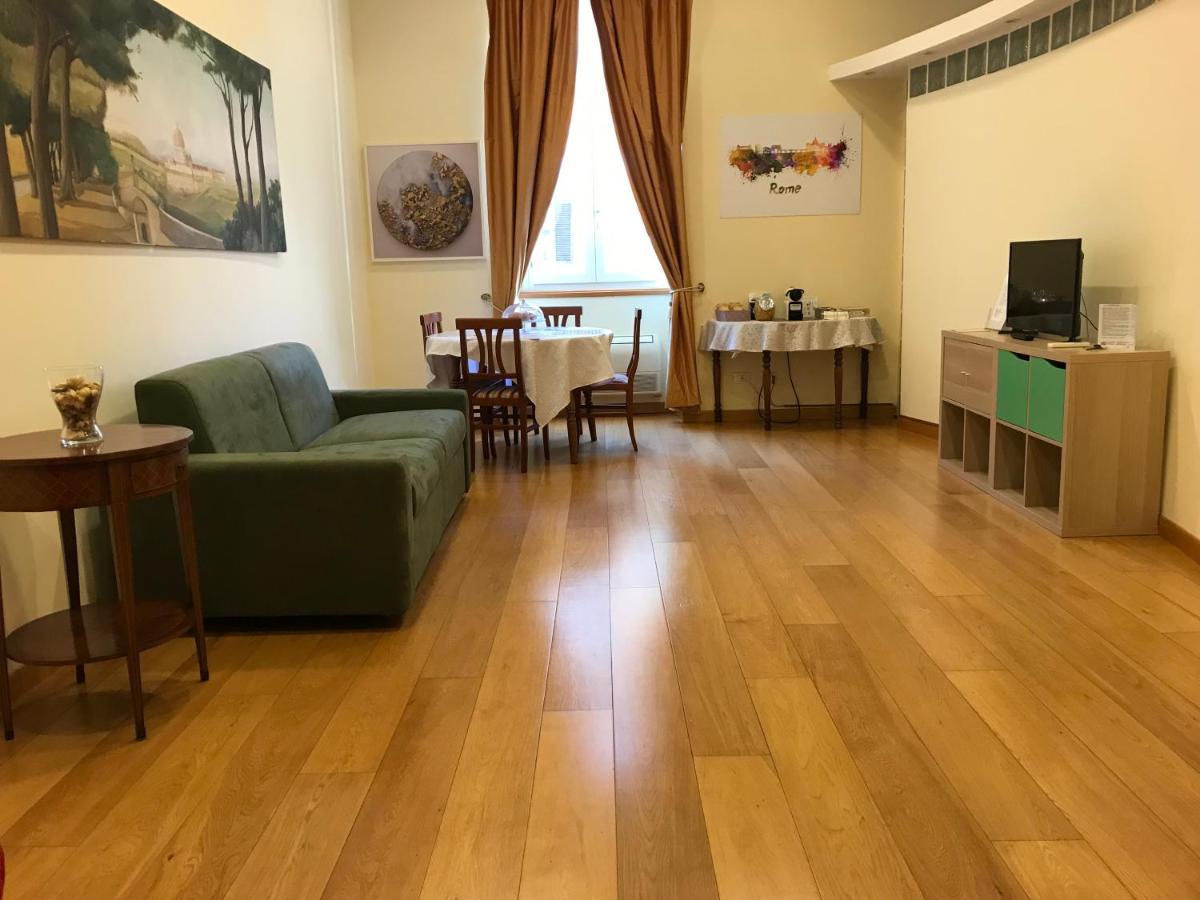 I Prati Di Roma Suites Bagian luar foto