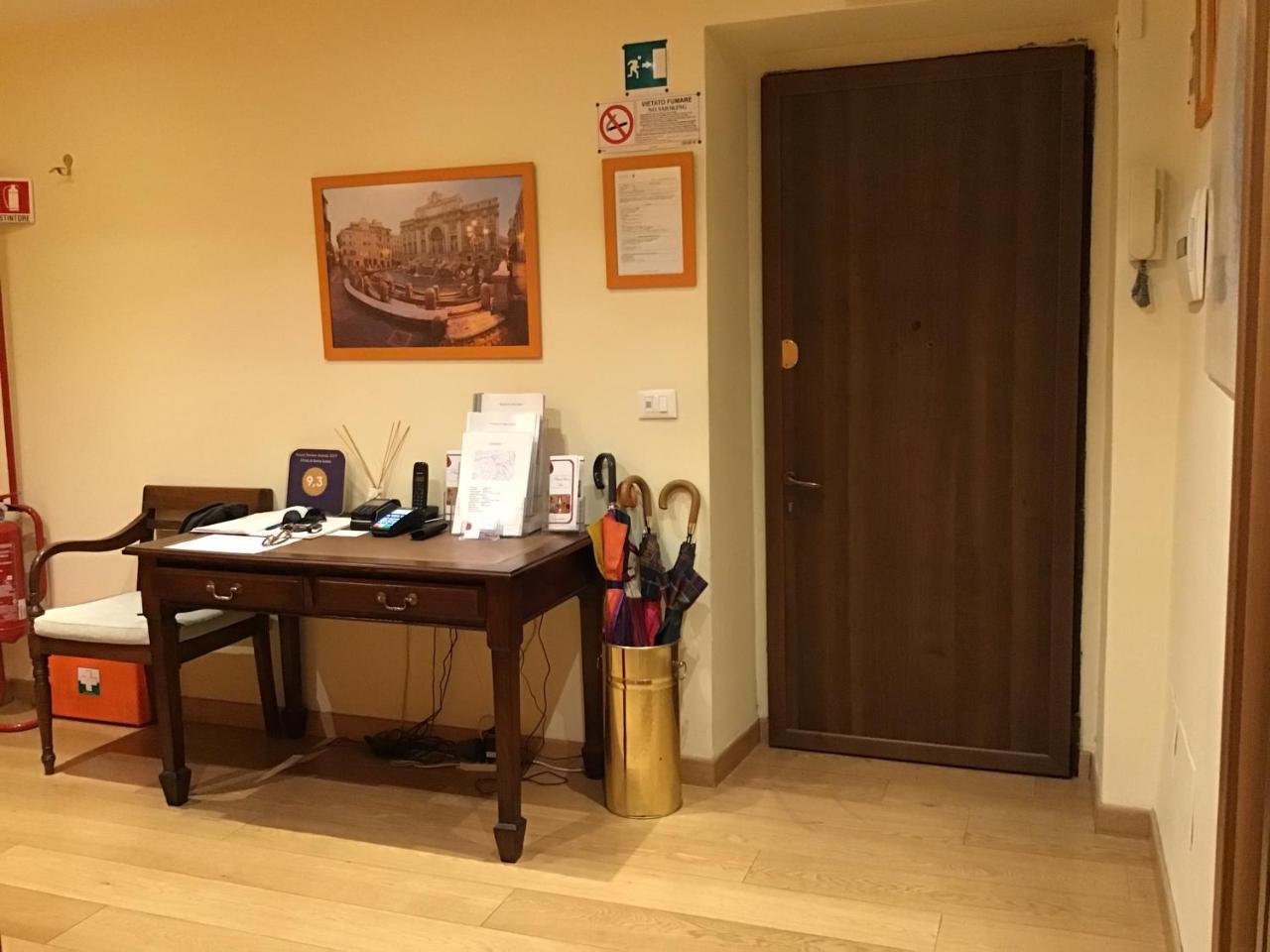 I Prati Di Roma Suites Bagian luar foto